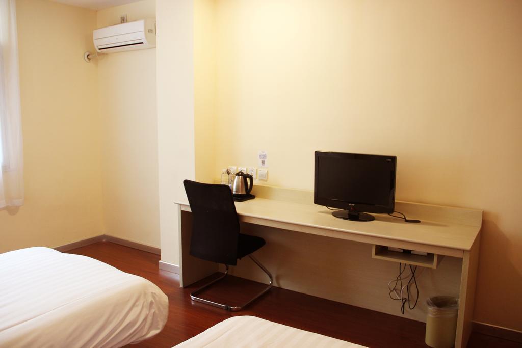 Hanting Express Qingdao South Chongqing Road Kamer foto