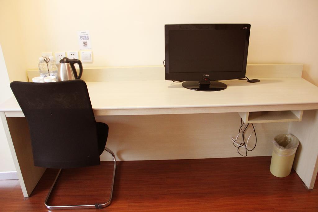 Hanting Express Qingdao South Chongqing Road Kamer foto
